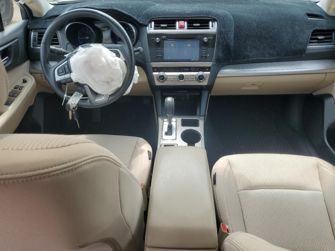 4S4BSADC3H3272593 2017 Subaru Outback 2.5I Premium