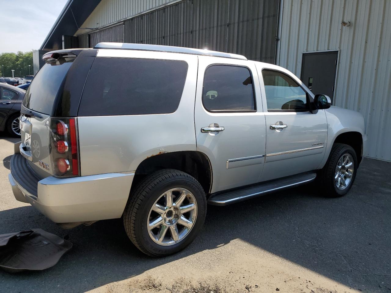 1GKS2EEF0DR259784 2013 GMC Yukon Denali