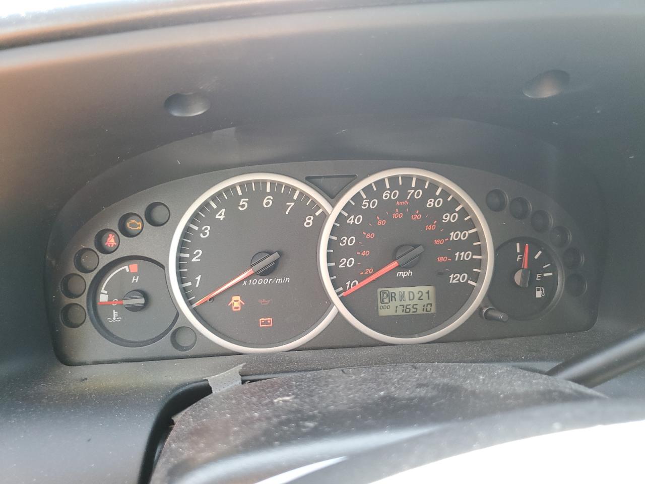 4F2YZ04134KM31437 2004 Mazda Tribute Lx