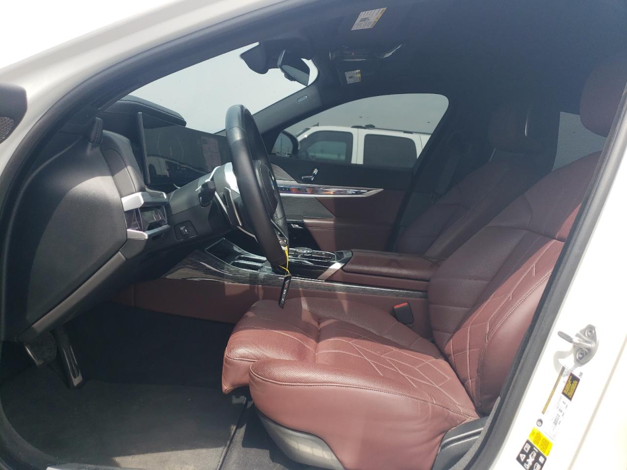 WBA33EJ03PCM22320 2023 BMW 760 Xi