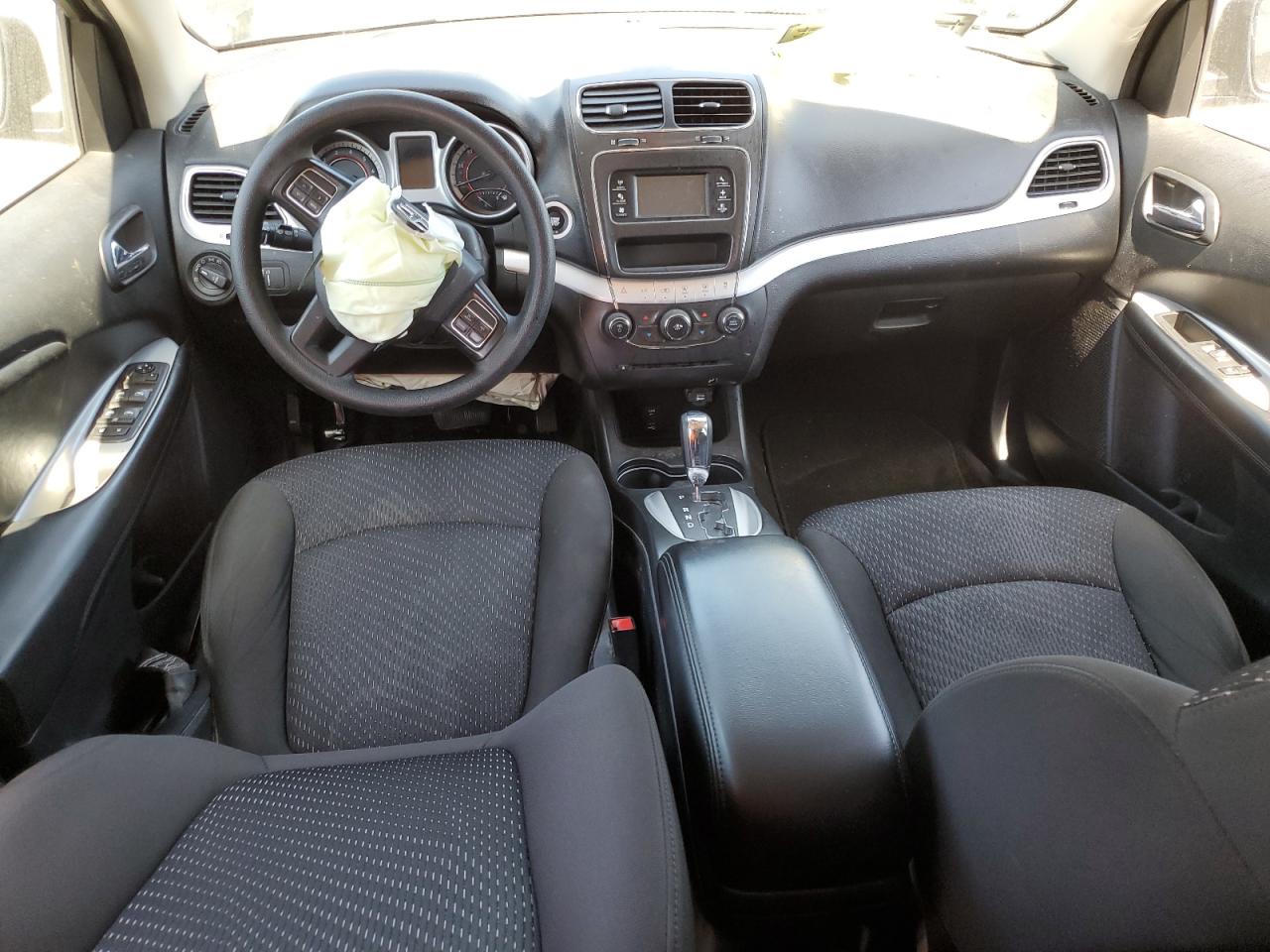 3C4PDCBG5KT868922 2019 Dodge Journey Se