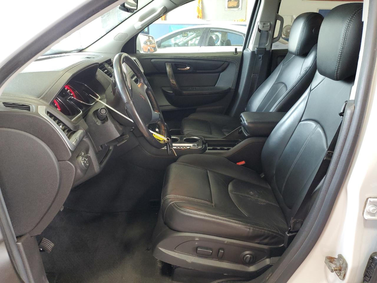 1GKKVSKD2HJ267866 2017 GMC Acadia Limited Slt-2