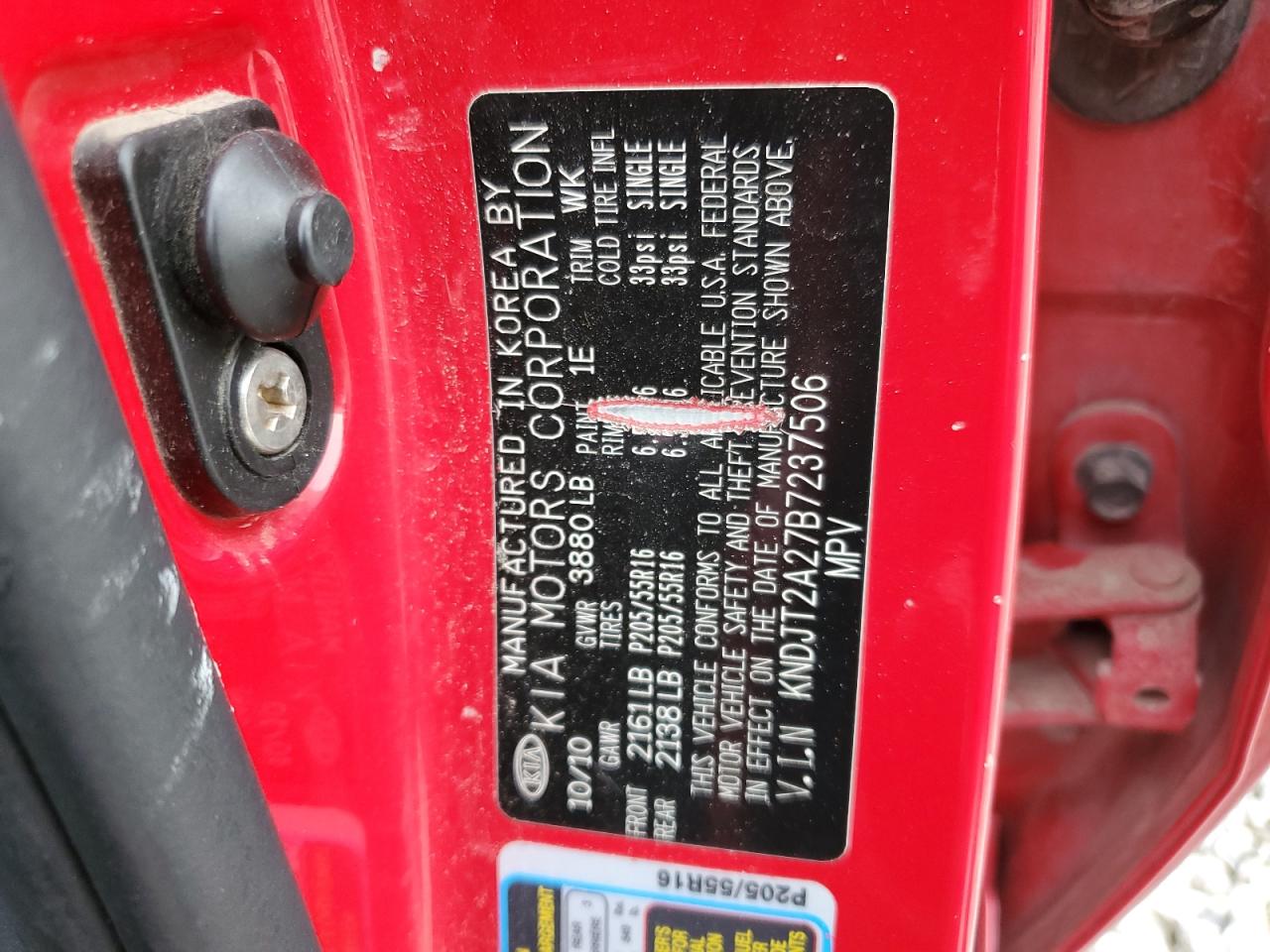 KNDJT2A27B7237506 2011 Kia Soul +