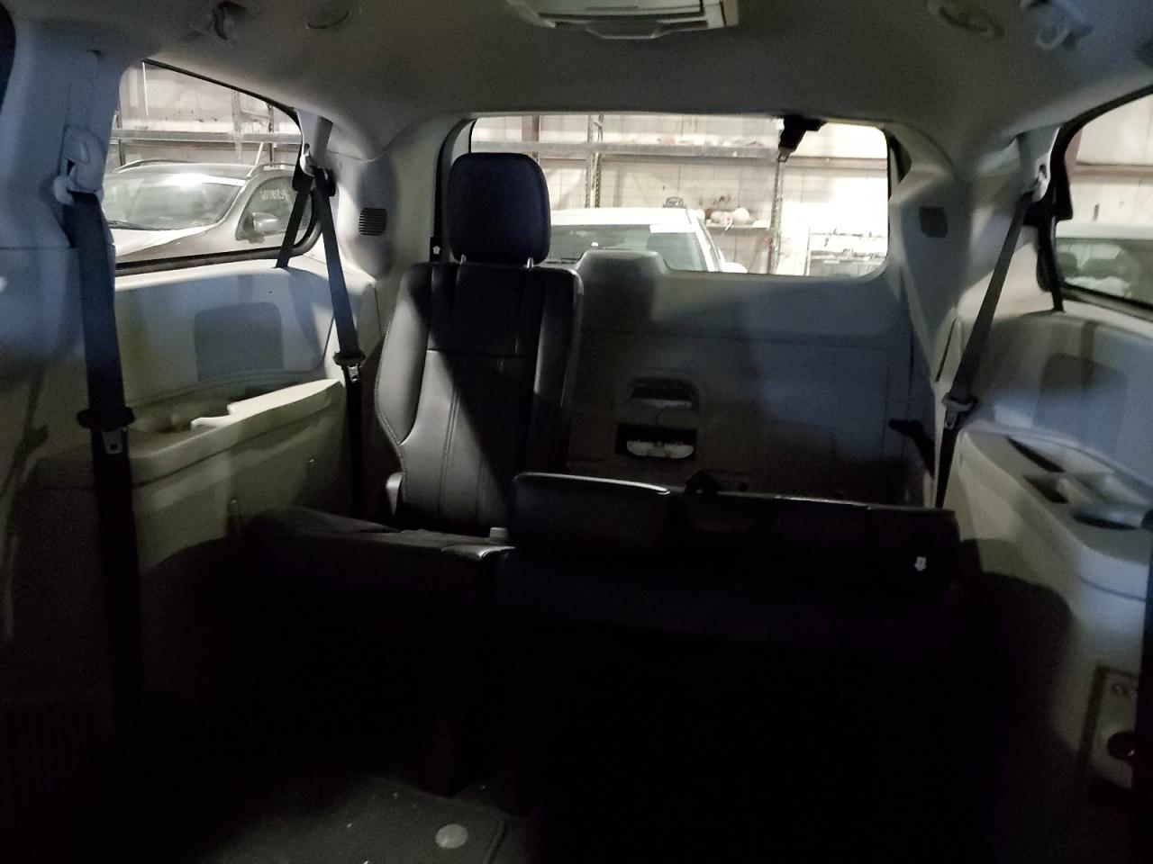 2C4RC1BG5DR589069 2013 Chrysler Town & Country Touring