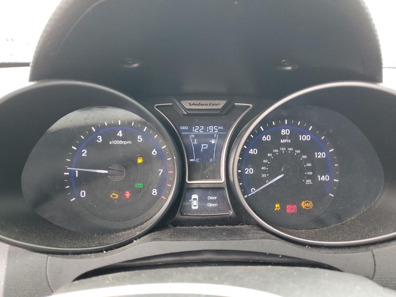 KMHTC6AE7DU164468 2013 Hyundai Veloster Turbo