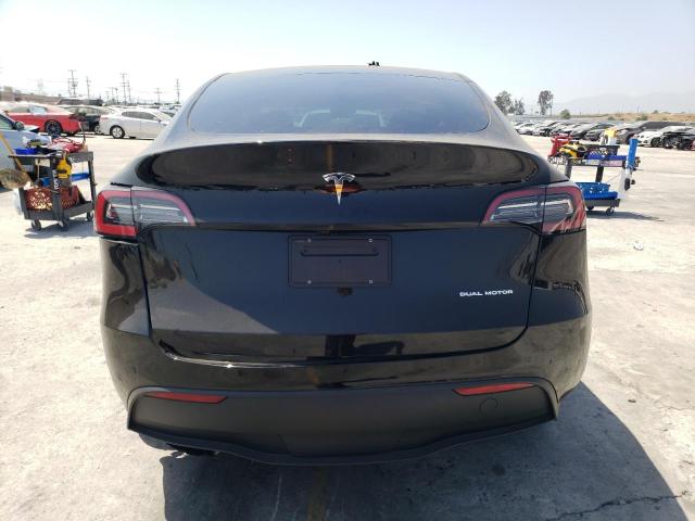 7SAYGDEE8RA229017 Tesla Model Y  6