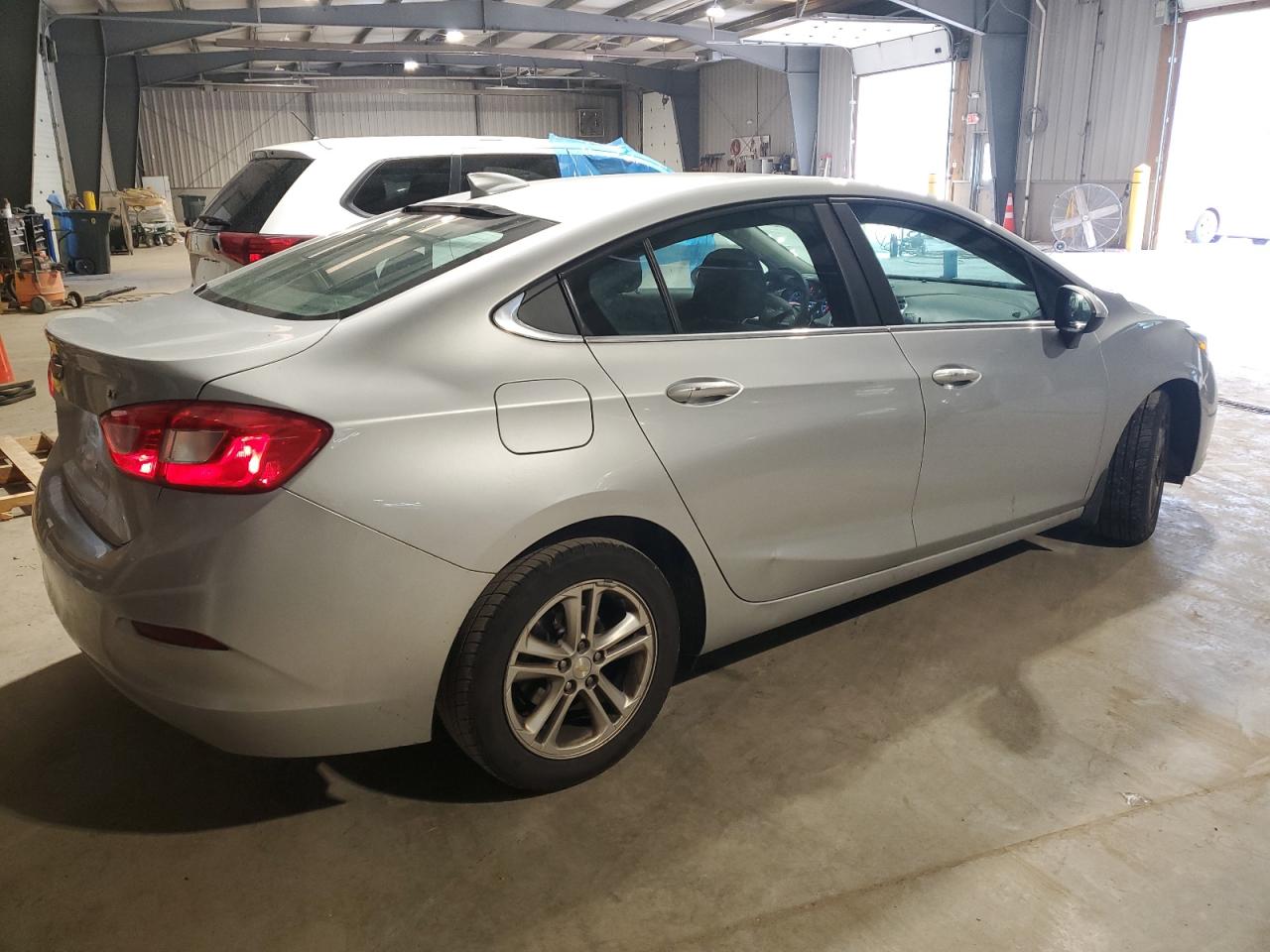 1G1BE5SM8H7256034 2017 Chevrolet Cruze Lt