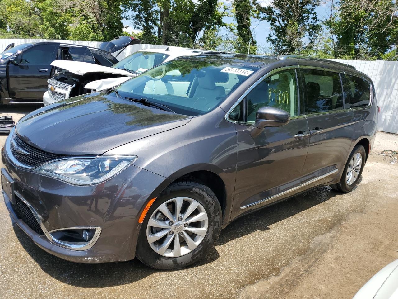 Chrysler Pacifica 2018 RU