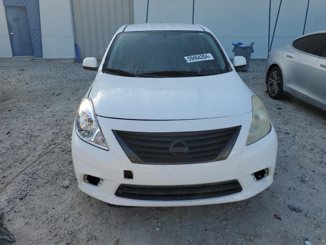 2013 Nissan Versa S vin: 3N1CN7AP5DL864864