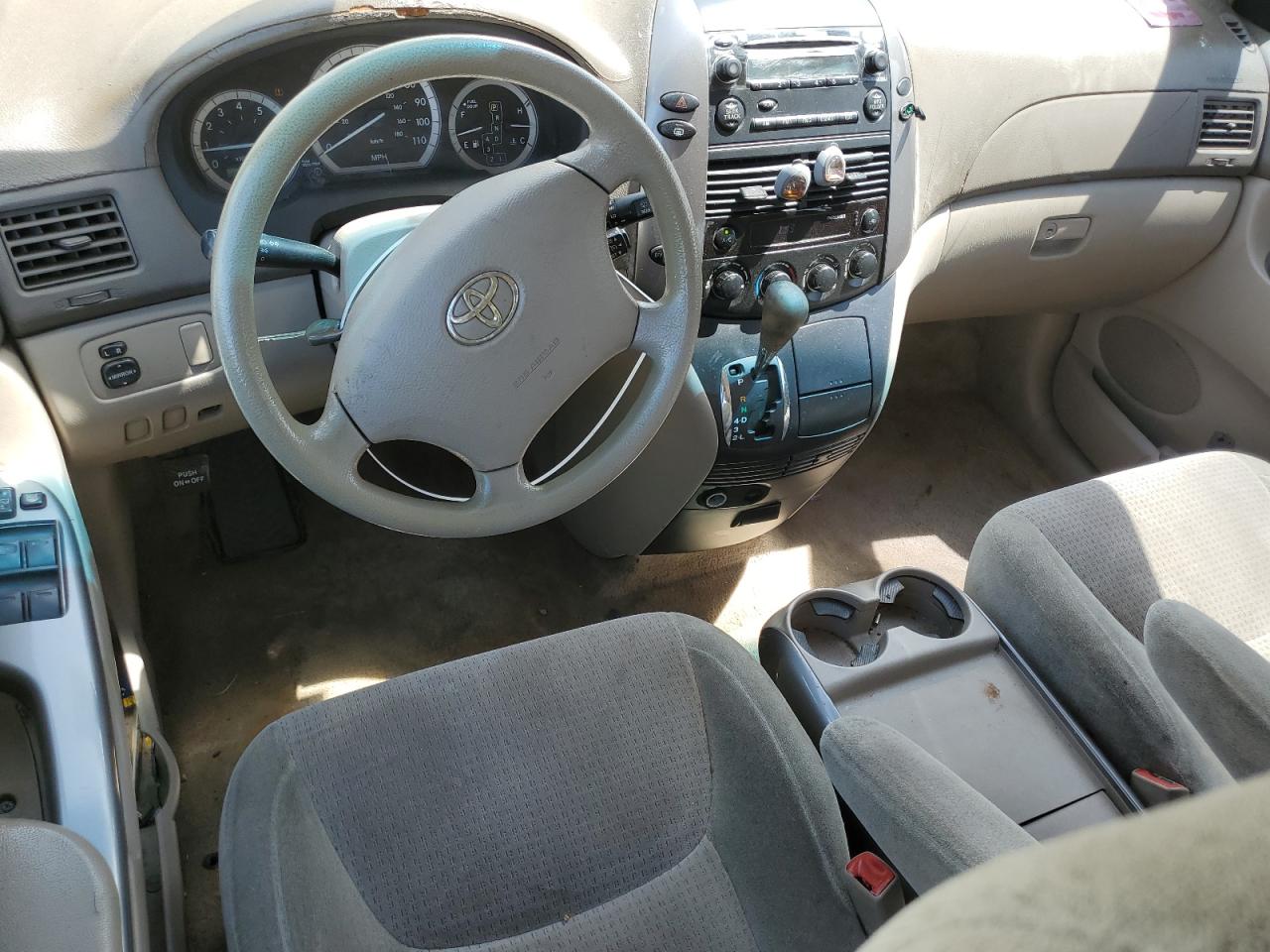 5TDZK23CX8S207765 2008 Toyota Sienna Ce