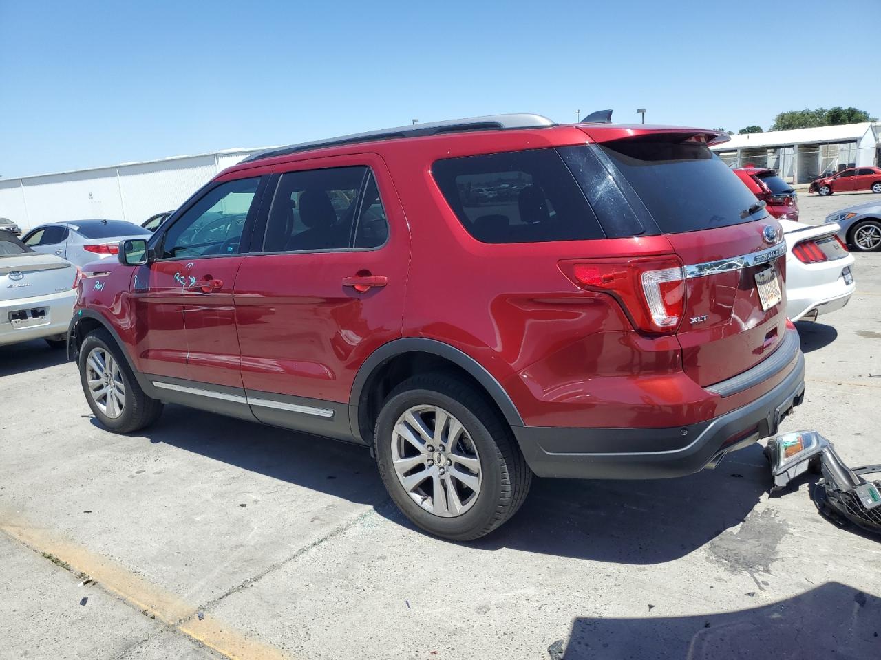 1FM5K8D82JGA14839 2018 Ford Explorer Xlt