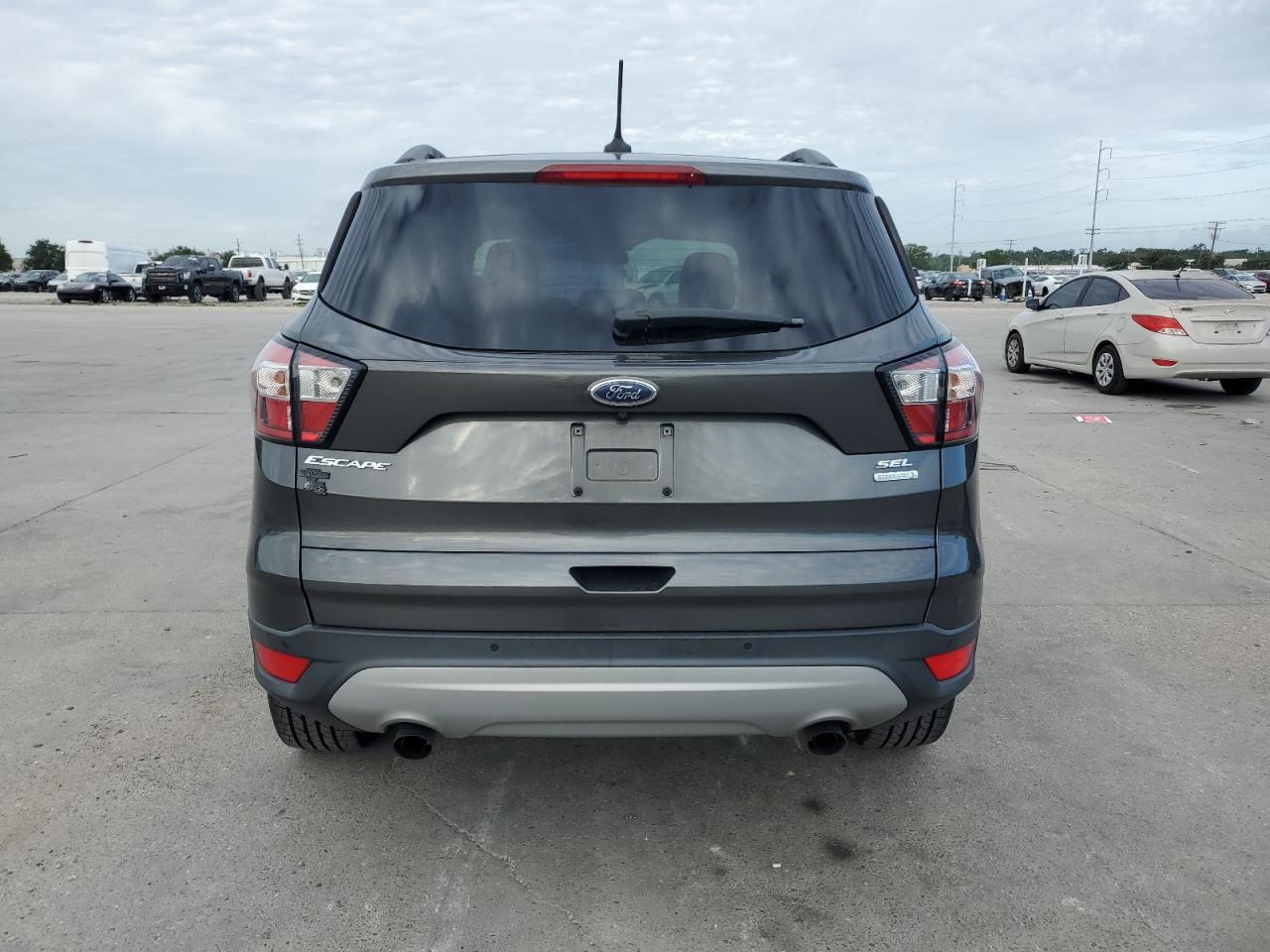 2018 Ford Escape Sel vin: 1FMCU0HD4JUB20172