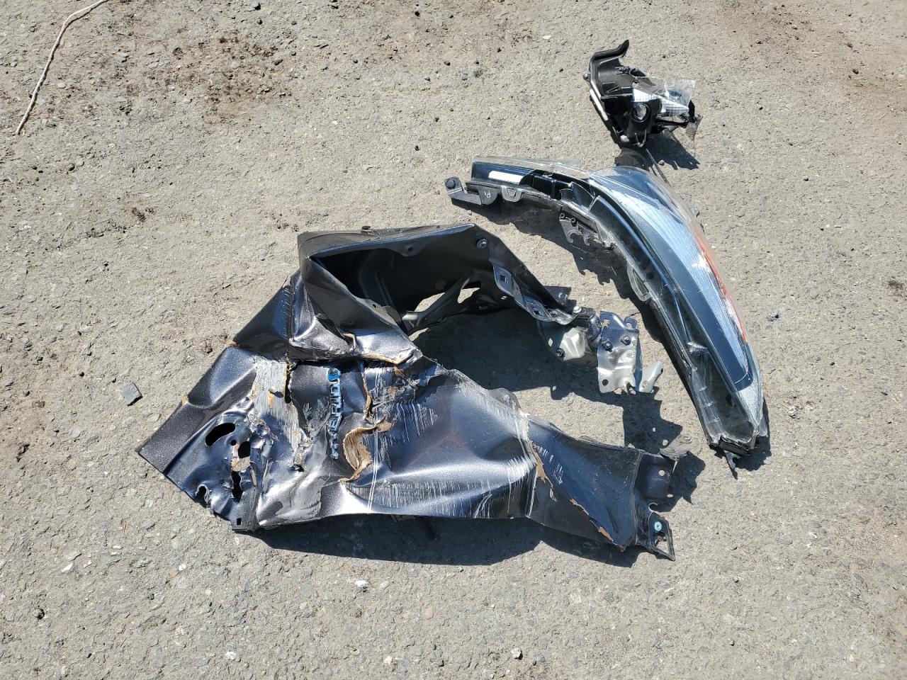 JTDKARFU3J3550457 2018 Toyota Prius