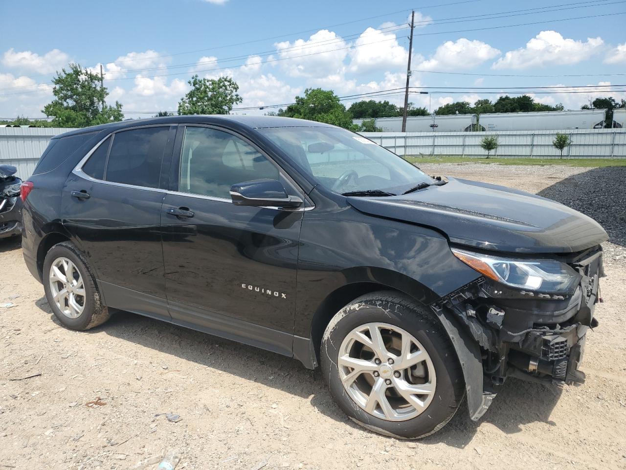 2GNAXKEX4J6165874 2018 Chevrolet Equinox Lt