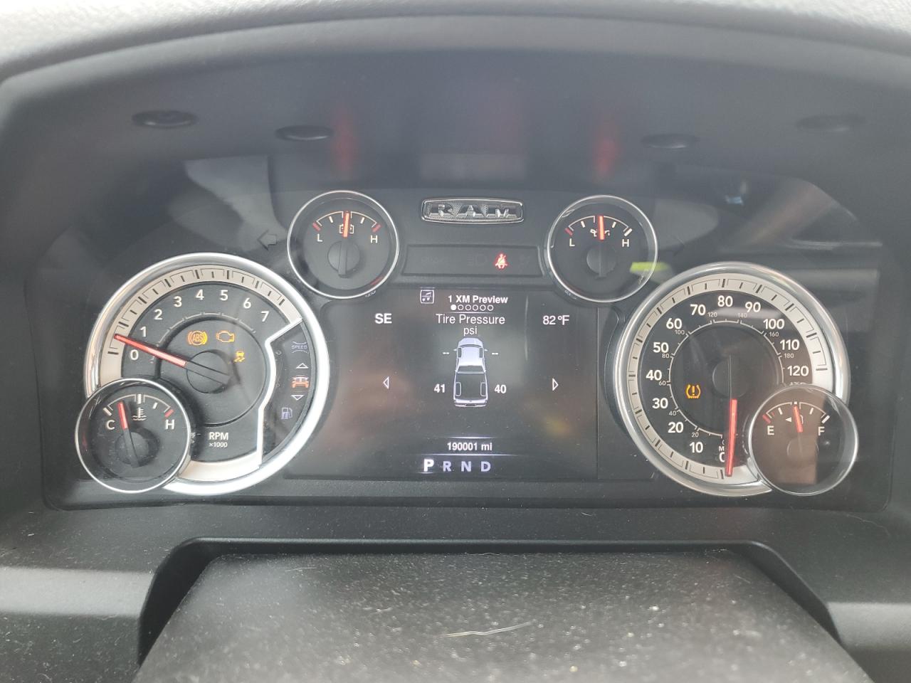 1C6RR6LT3GS210412 2016 Ram 1500 Slt