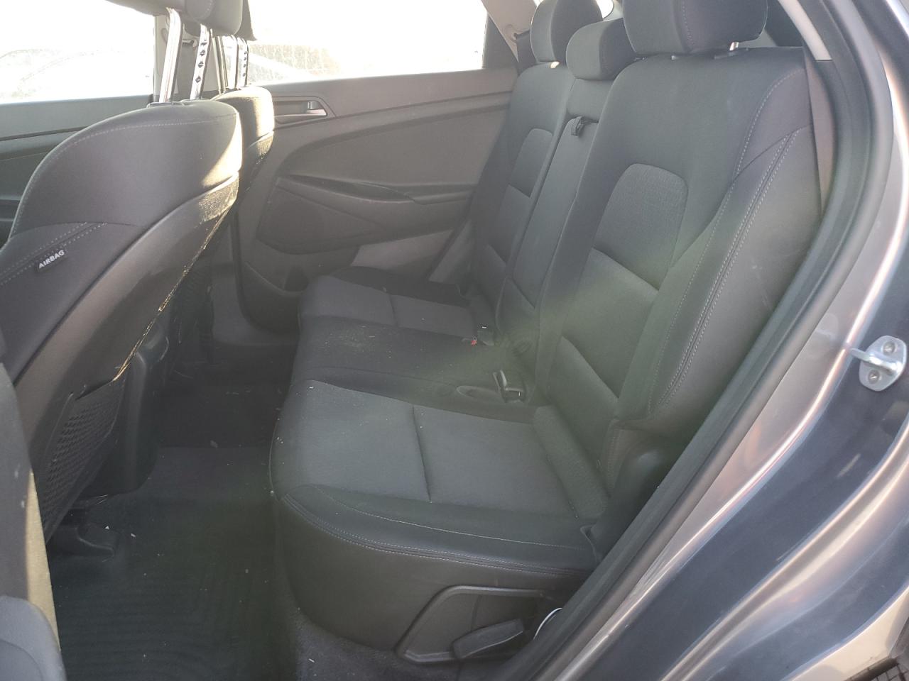 KM8J3CA25GU135373 2016 Hyundai Tucson Limited