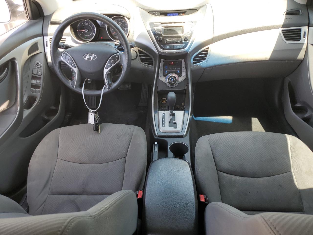 KMHDH4AE5DU999835 2013 Hyundai Elantra Gls