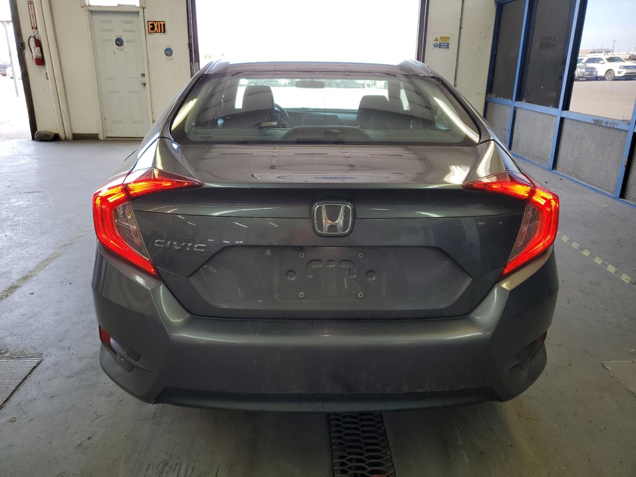 19XFC2F50HE214442 2017 Honda Civic Lx