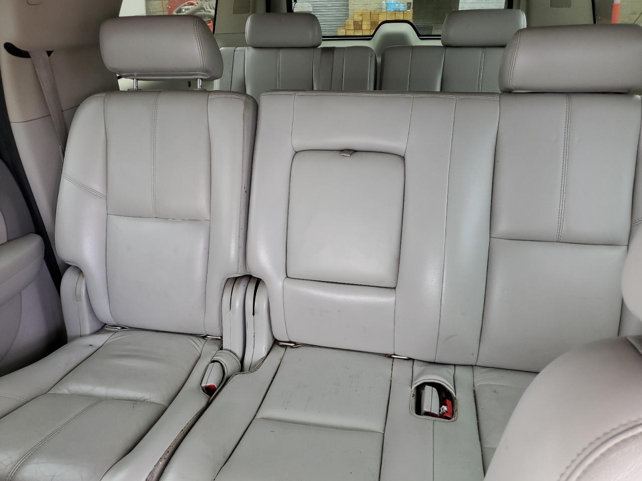 3GNFK163X7G107341 2007 Chevrolet Suburban K1500