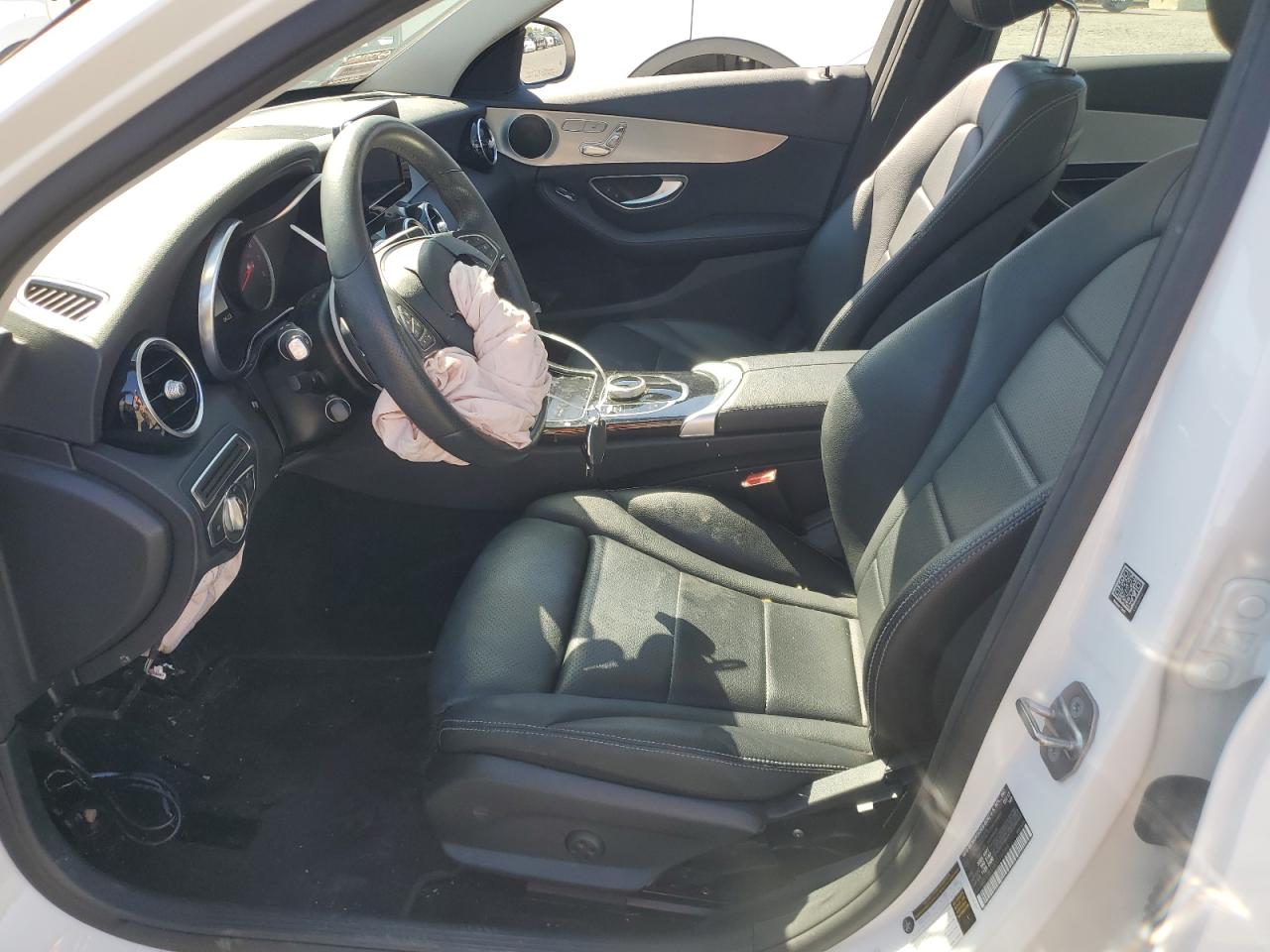 55SWF4JB1HU216564 2017 Mercedes-Benz C 300