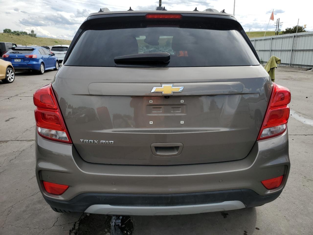 KL7CJPSM2NB529350 2022 Chevrolet Trax 1Lt