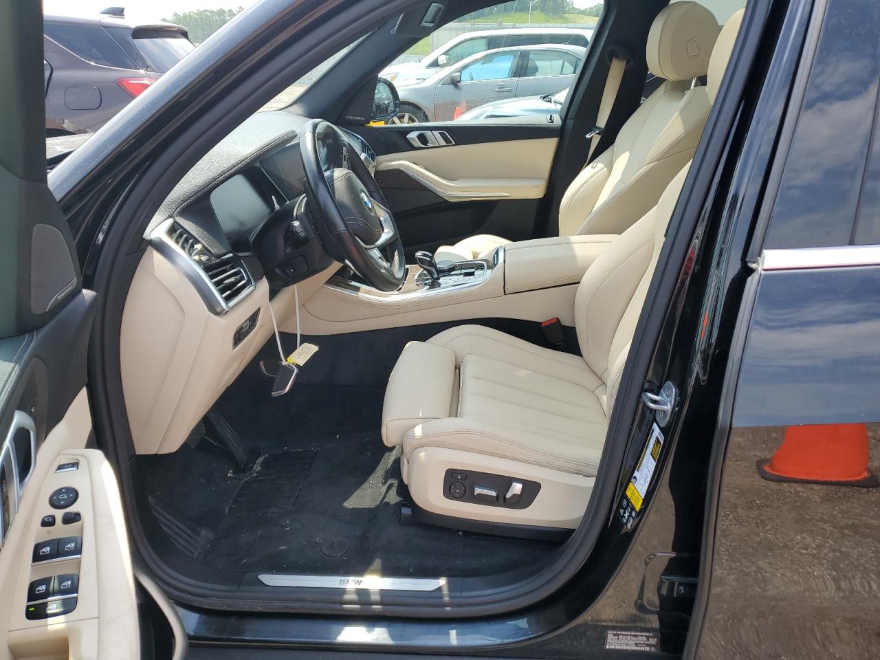 5UXCR6C5XKLL14008 2019 BMW X5 xDrive40I