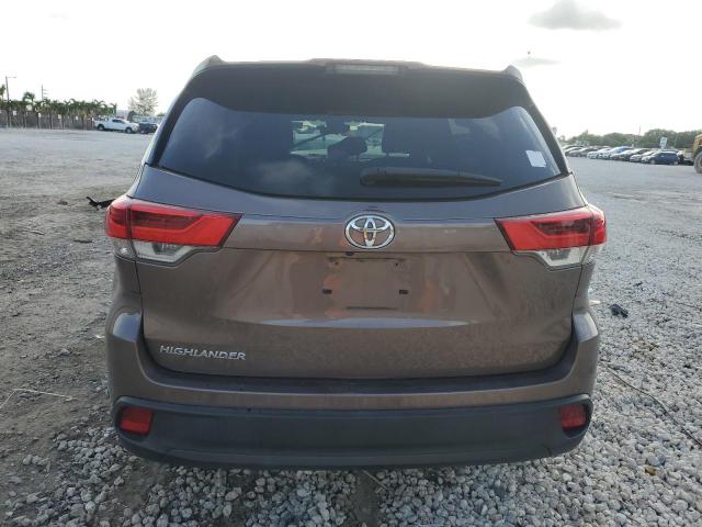 2018 Toyota Highlander Le VIN: 5TDZZRFH7JS260697 Lot: 59653134
