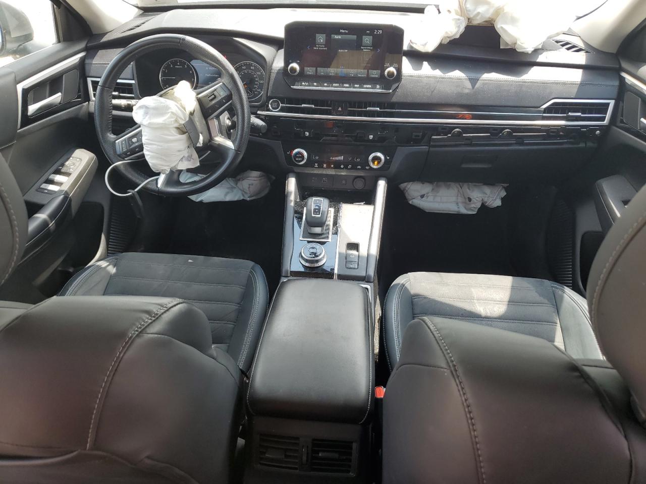 Фото: JA4J4UA83NZ039067 - 8