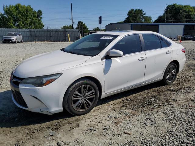 VIN 4T1BF1FK0FU489518 2015 Toyota Camry, LE no.1