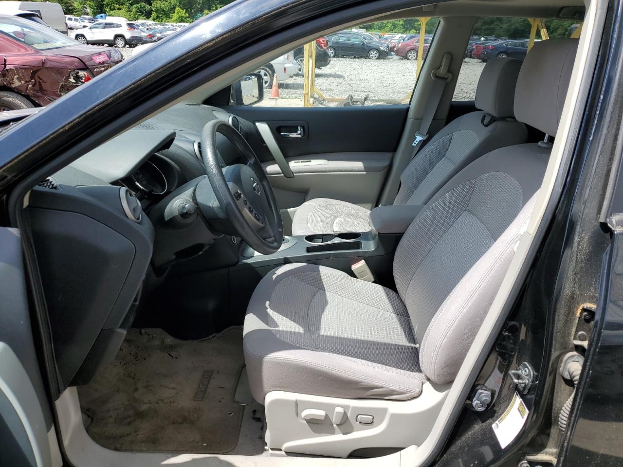 Lot #2994183531 2013 NISSAN ROGUE S