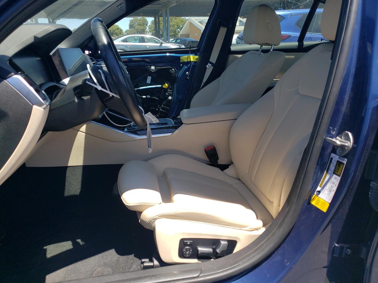 3MW5R1J09M8C10895 2021 BMW 330I