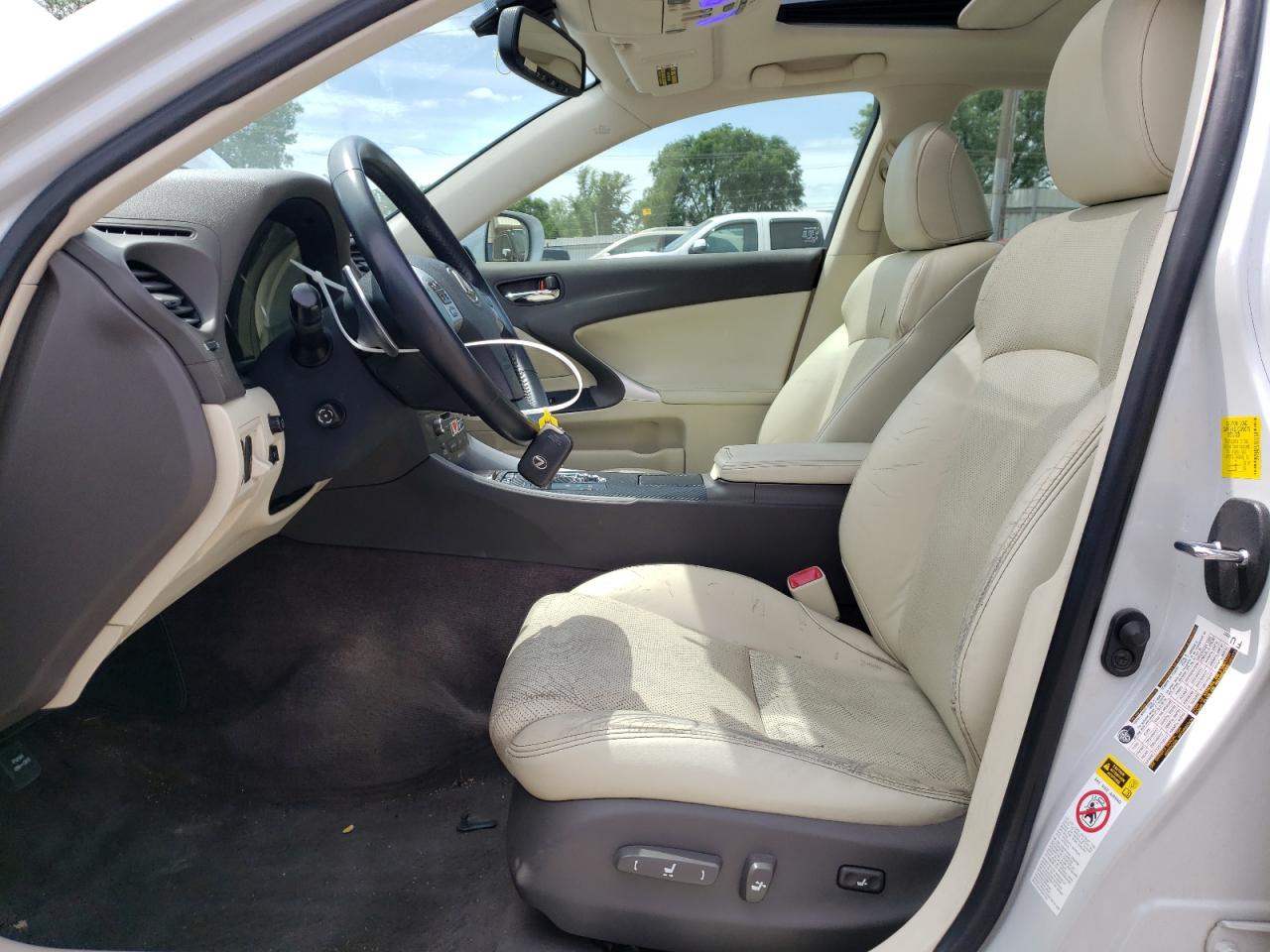 JTHCE5C24B5000757 2011 Lexus Is 350