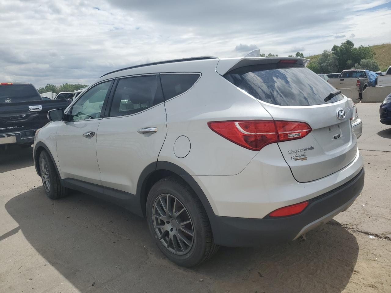 2013 Hyundai Santa Fe Sport vin: 5XYZUDLA1DG014870