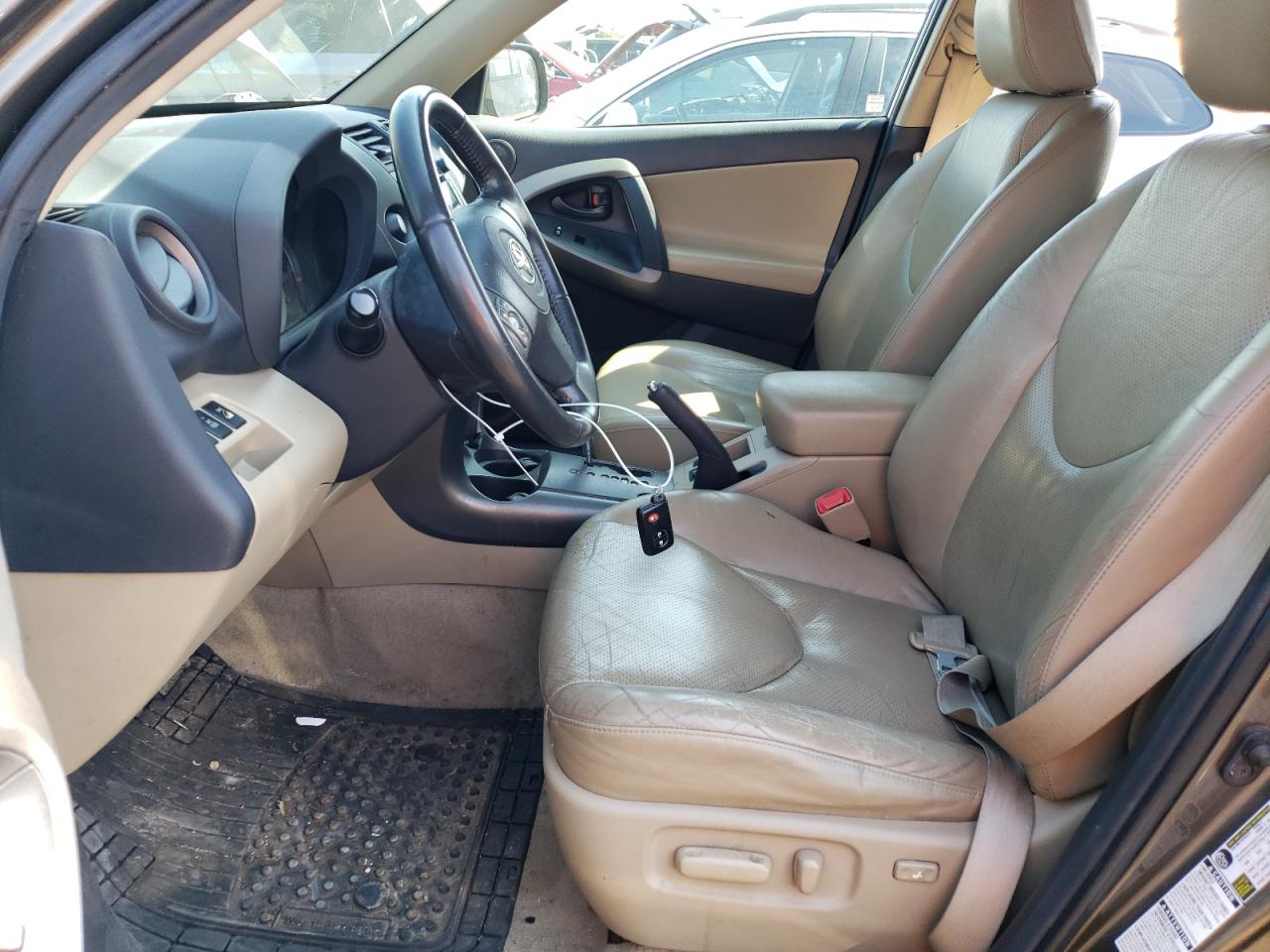 2T3DK4DV1AW028380 2010 Toyota Rav4 Limited