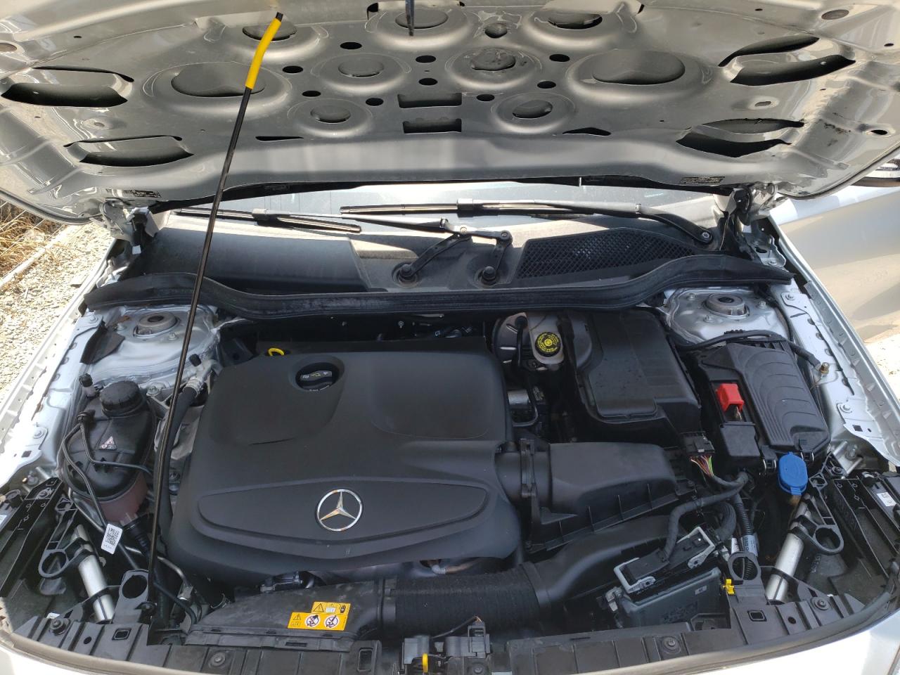 2019 Mercedes-Benz Gla 250 vin: WDCTG4EB4KU014046