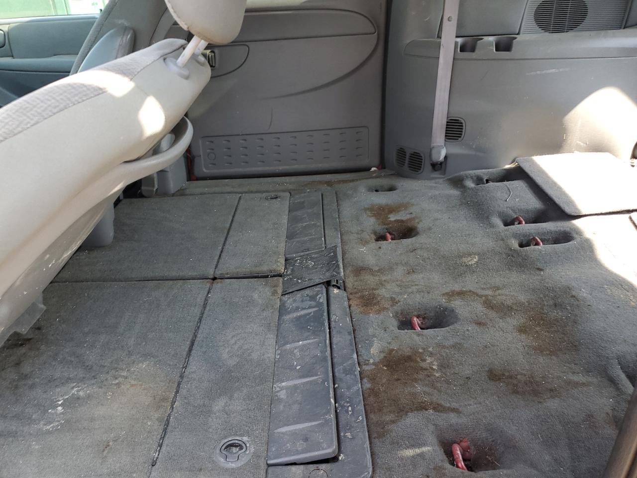 2C4GP54L45R213820 2005 Chrysler Town & Country Touring