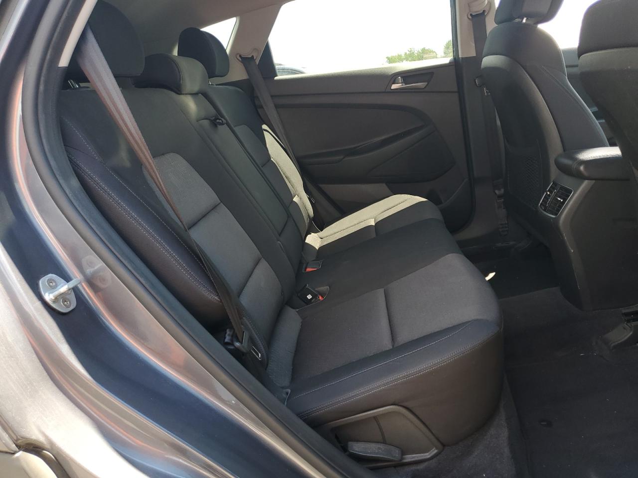 KM8J3CA25HU310772 2017 Hyundai Tucson Limited