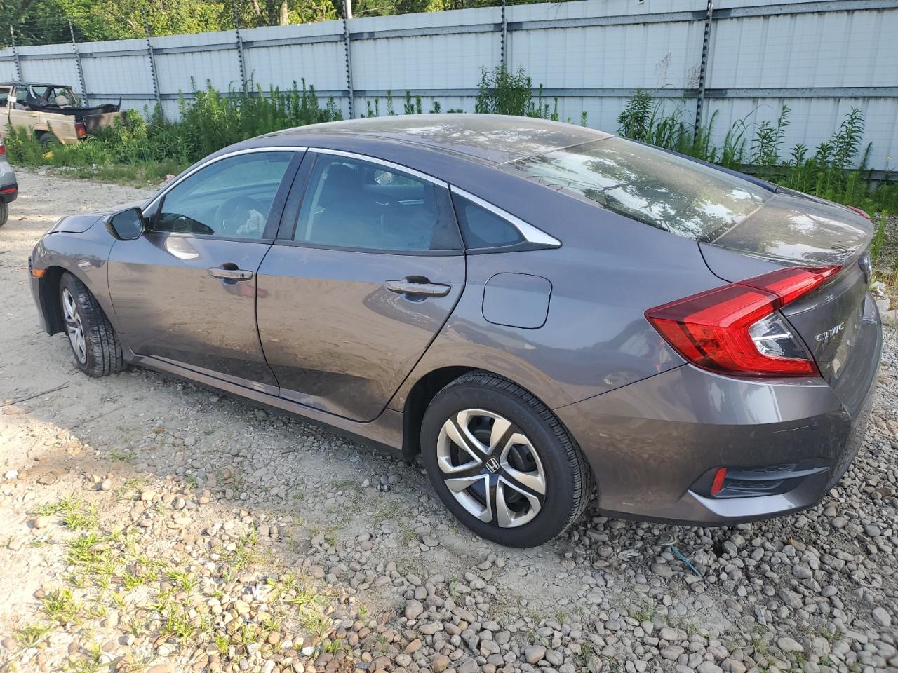 2HGFC2F5XGH555304 2016 Honda Civic Lx 2HGFC2F5XGH555304 2016 Honda Civic Lx