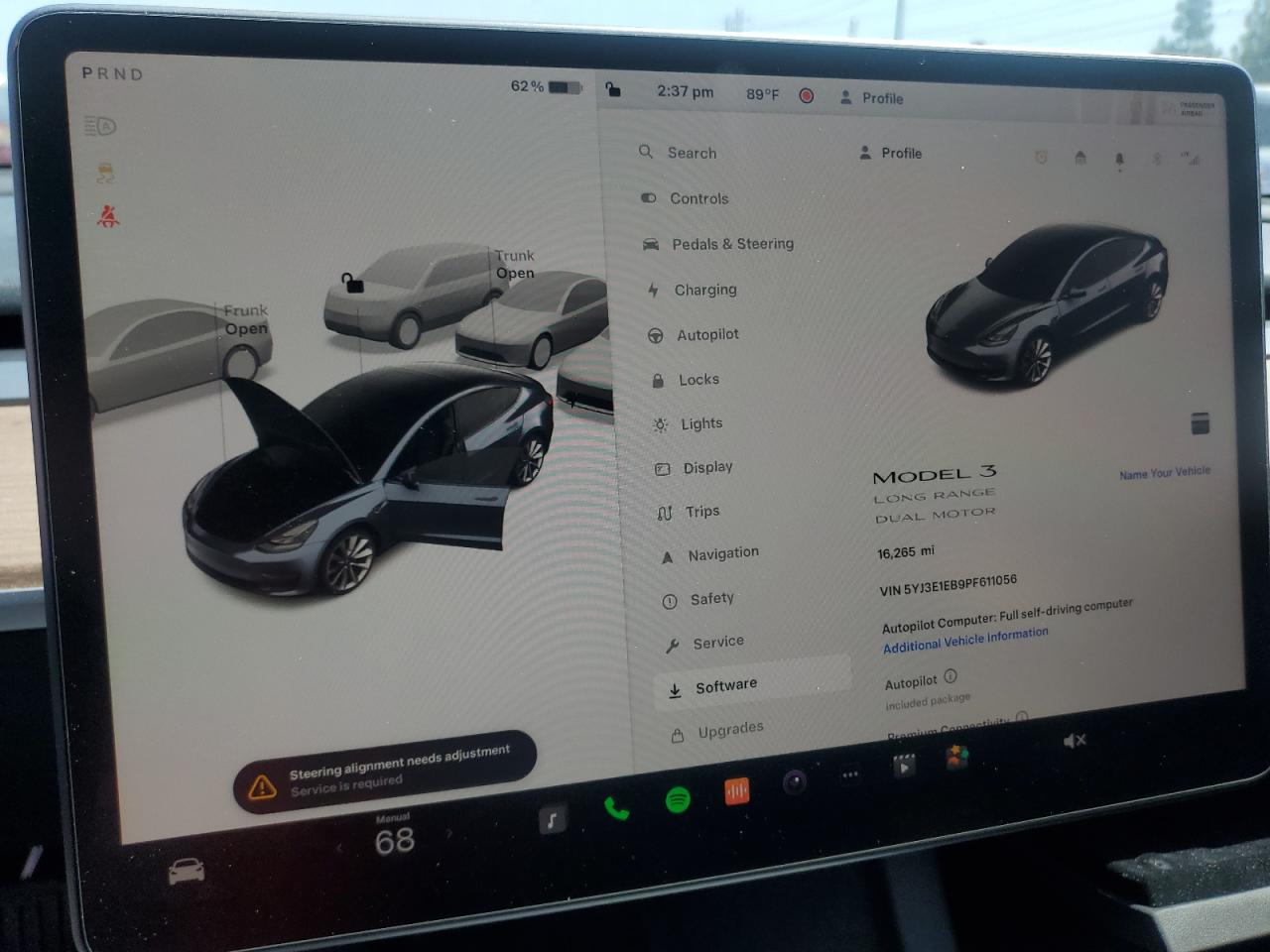 5YJ3E1EB9PF611056 2023 Tesla Model 3