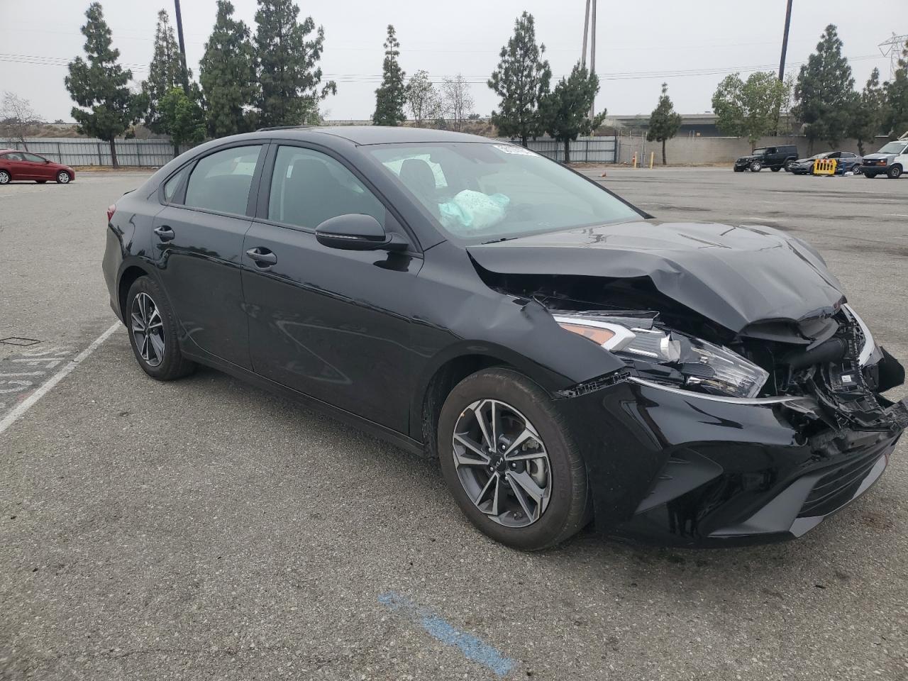 2024 Kia Forte Lx vin: 3KPF24AD7RE729243