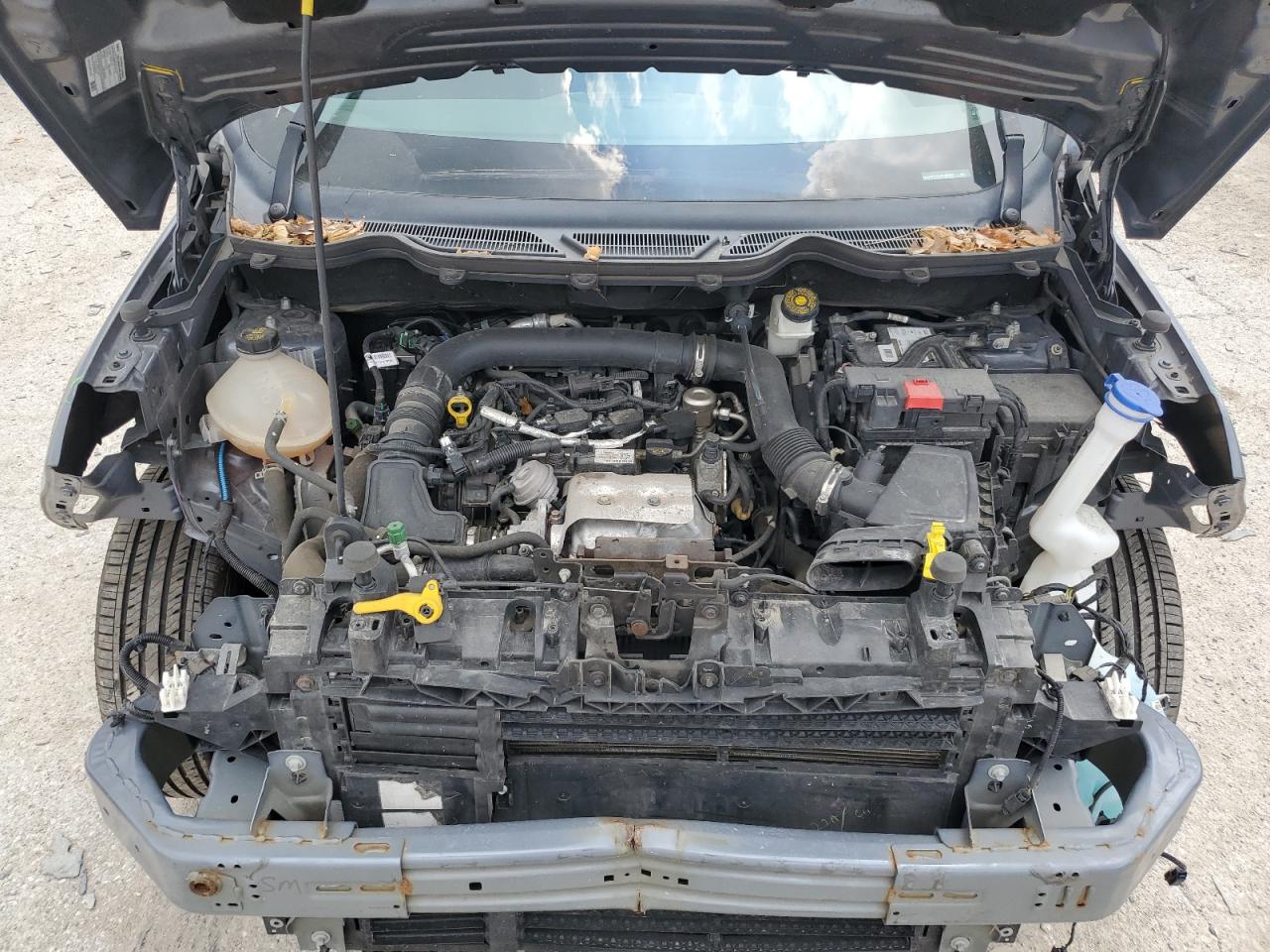 MAJ3P1TE3JC185057 2018 Ford Ecosport Se