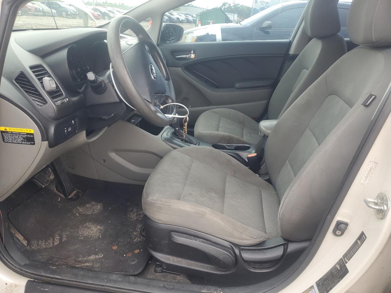 KNAFK4A62F5329211 2015 Kia Forte Lx