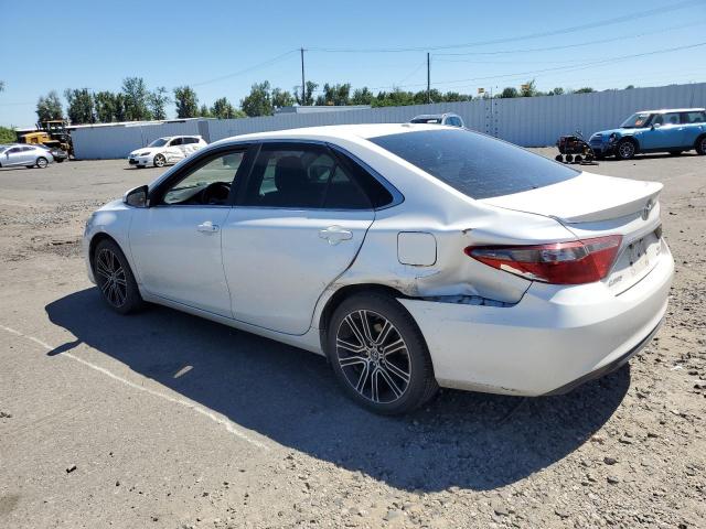 VIN 4T1BF1FK0GU157872 2016 Toyota Camry, LE no.2