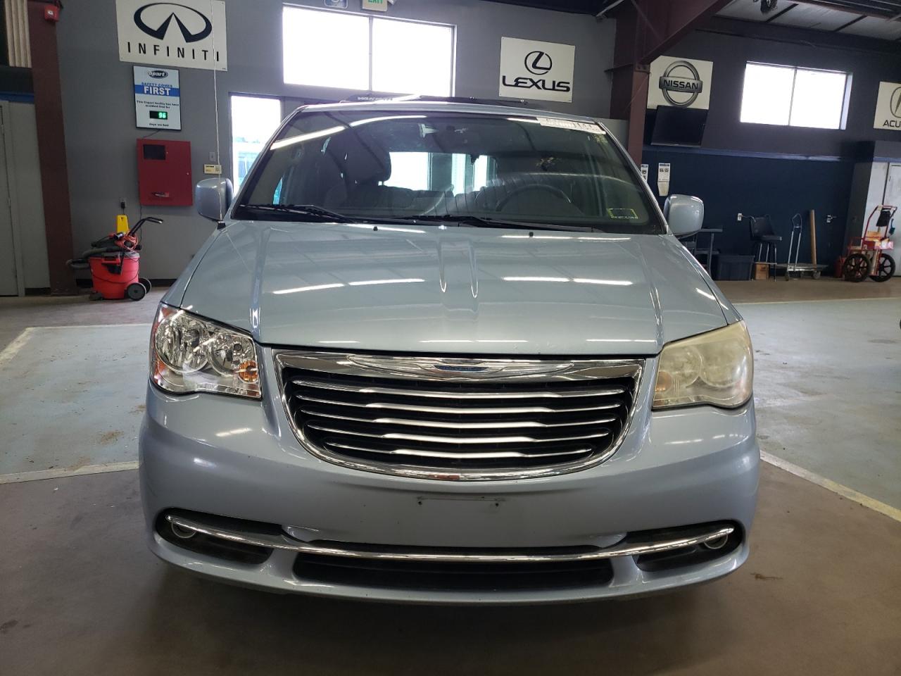 2013 Chrysler Town & Country Touring vin: 2C4RC1BG6DR510332