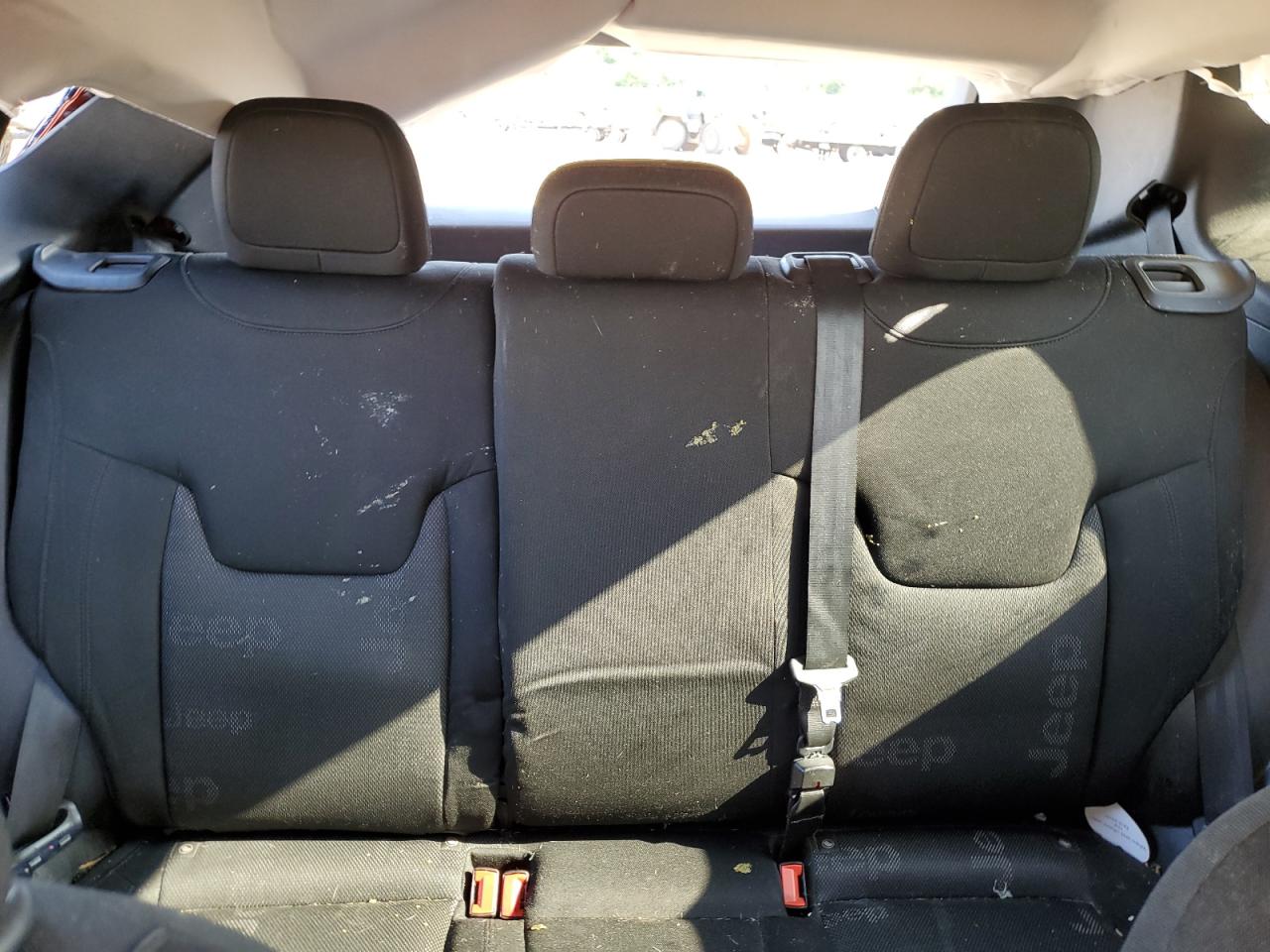 ZACCJABT8GPC44619 2016 Jeep Renegade Latitude