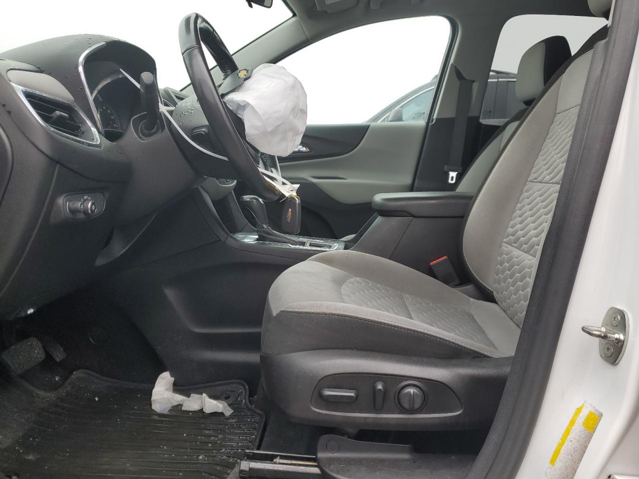 2GNAXLEXXK6156796 2019 Chevrolet Equinox Lt