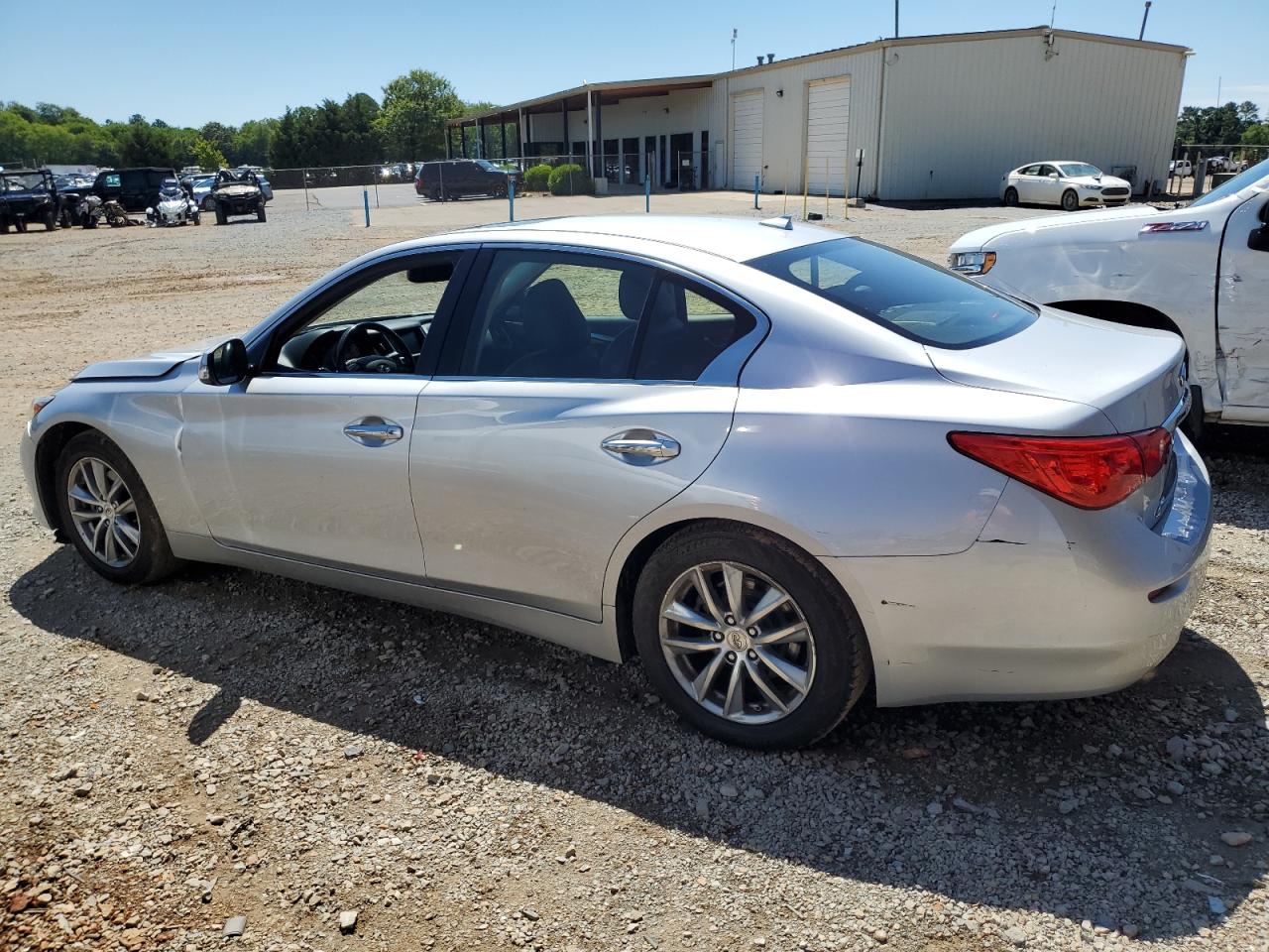 JN1EV7AP5HM737729 2017 Infiniti Q50 Premium