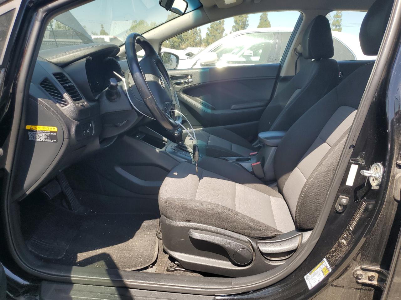 KNAFX5A83G5633660 2016 Kia Forte Ex