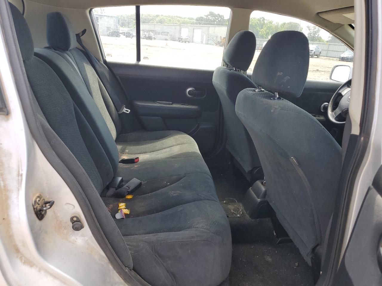 3N1BC1CPXBL517622 2011 Nissan Versa S