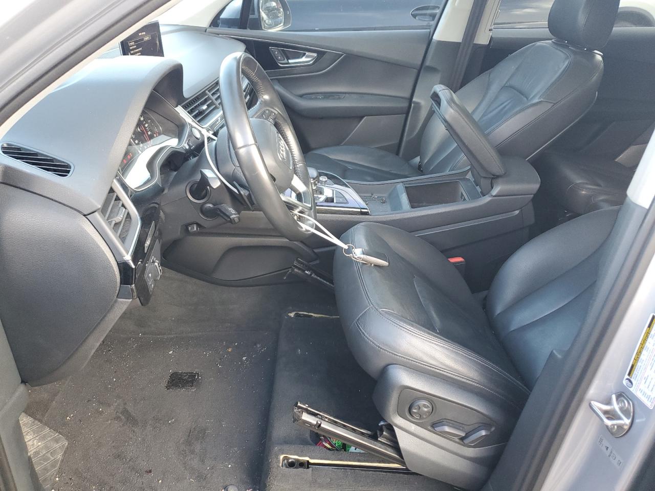 WA1LAAF73HD002649 2017 Audi Q7 Premium Plus